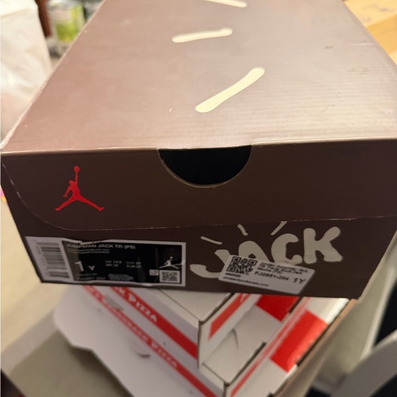 Sold - Picture 5 of 5